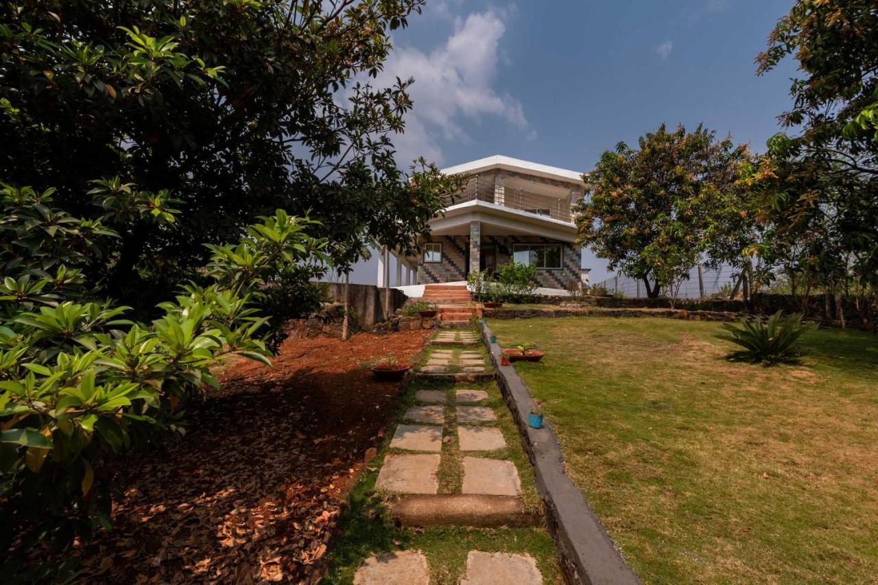 Aqua & Sage By Stayvista - Riverside Villa With Pool & Terrace คาร์จัต ภายนอก รูปภาพ