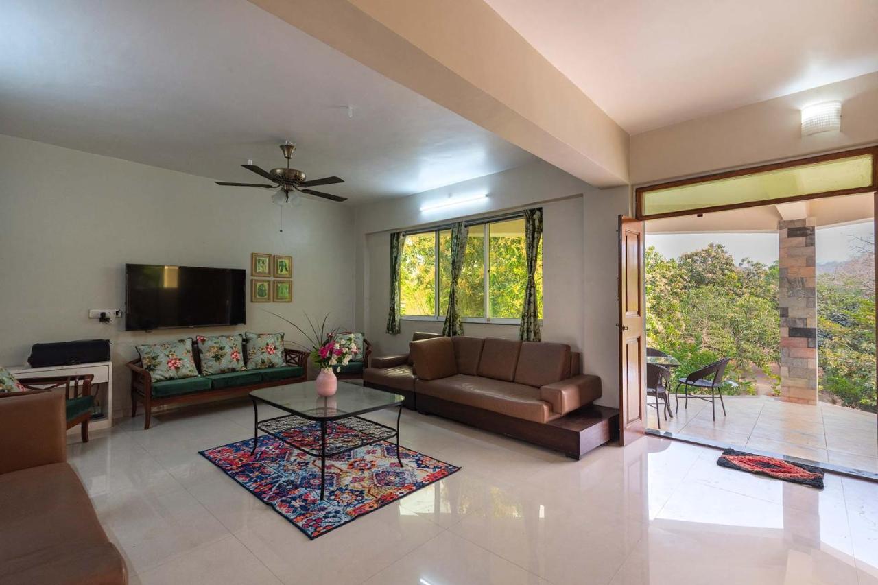 Aqua & Sage By Stayvista - Riverside Villa With Pool & Terrace คาร์จัต ภายนอก รูปภาพ